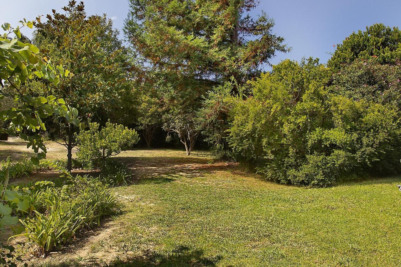 Villa Leda Karousádes Exterior foto